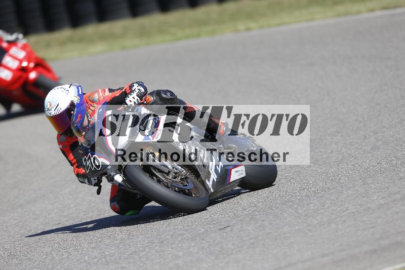 /15 22.05.2026  Plüss Moto Sport  Discover the Bike ADR /Gruppe rot - Race 3/270